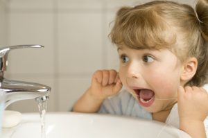 Saúde bucal infantil precisa de uma atenção especial